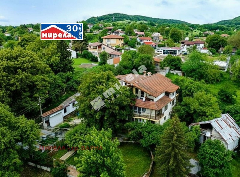 Продава КЪЩА, с. Долище, област Варна, снимка 2 - Къщи - 53283513