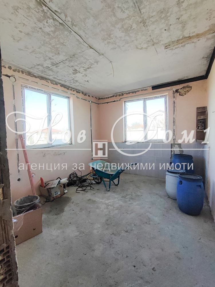 Продава КЪЩА, с. Изворско, област Варна, снимка 4 - Къщи - 54453684