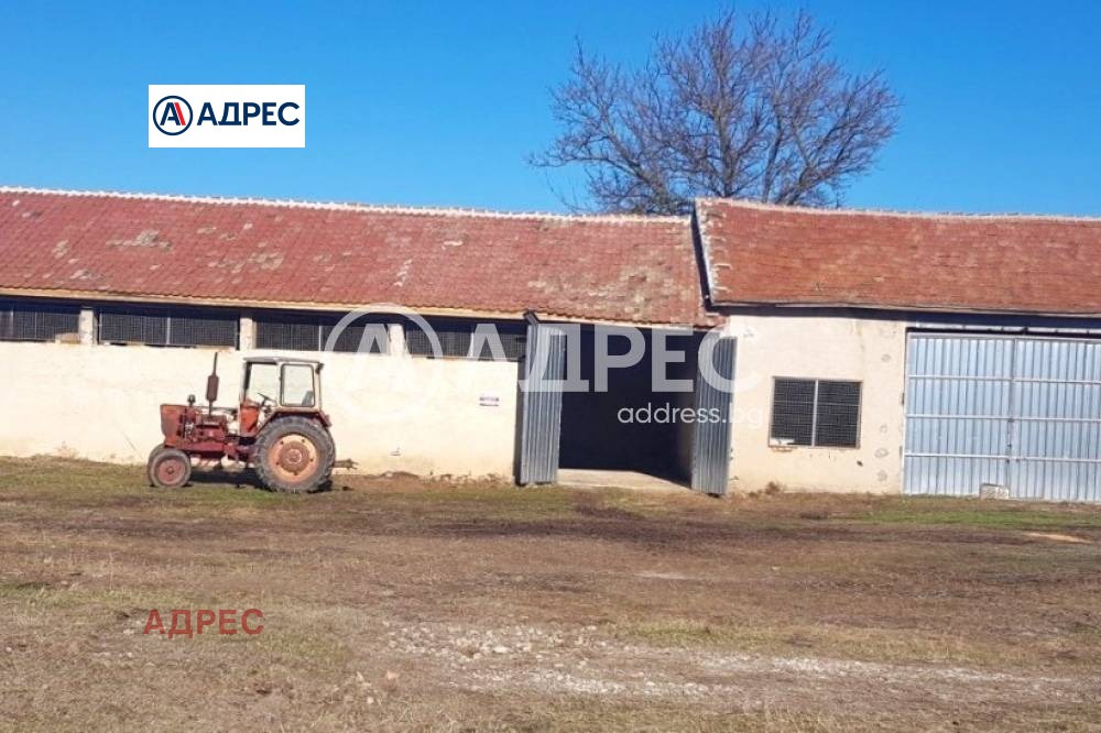 Продава ПРОМ. ПОМЕЩЕНИЕ, с. Венчан, област Варна, снимка 3 - Производствени сгради - 54277350