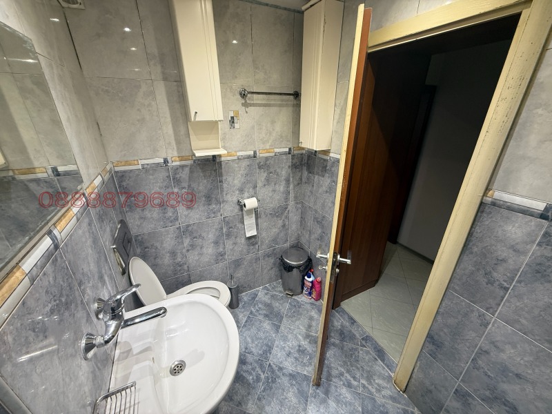 Продава 4-СТАЕН, гр. Харманли, област Хасково, снимка 12 - Апартаменти - 52781655