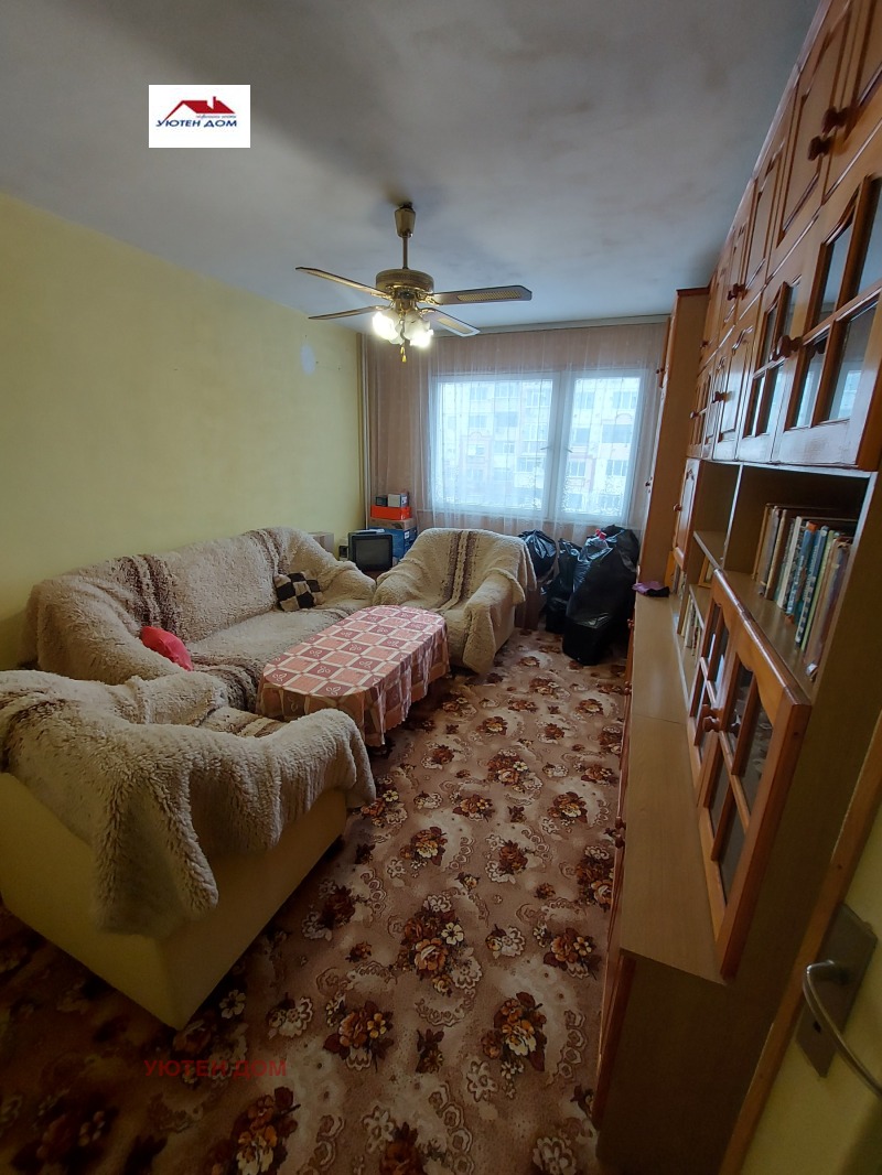 Продава 4-СТАЕН, гр. Шумен, Боян Българанов 2, снимка 3 - Апартаменти - 53427584