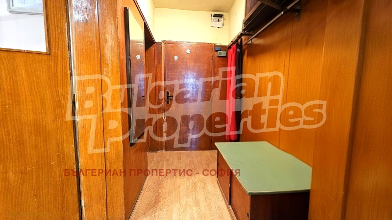 Продава ЕТАЖ ОТ КЪЩА, гр. София, Горубляне, снимка 4 - Етаж от къща - 52705715