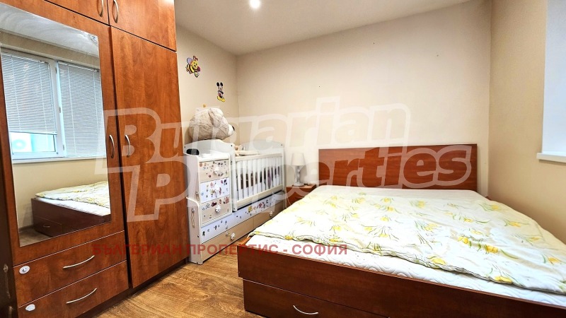 Продава ЕТАЖ ОТ КЪЩА, гр. София, Горубляне, снимка 6 - Етаж от къща - 52705715