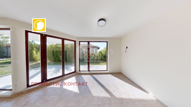 Продава КЪЩА, с. Кошарица, област Бургас, снимка 3 - Къщи - 53436088