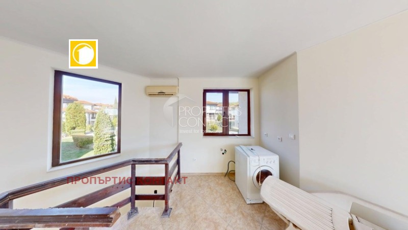 Продава КЪЩА, с. Кошарица, област Бургас, снимка 11 - Къщи - 53436088