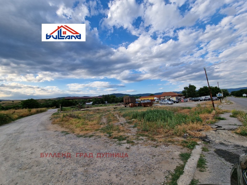 Продава  Парцел област Кюстендил , с. Крайници , 2200 кв.м | 80418062 - изображение [2]