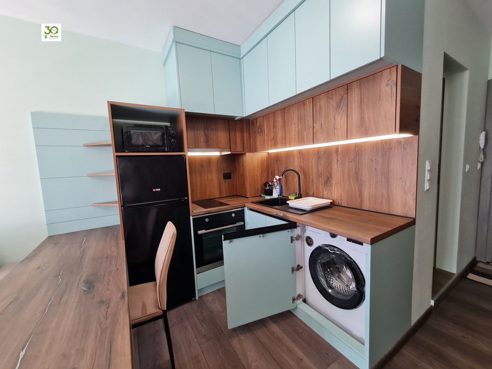 Продава 1-СТАЕН, гр. Варна, к.к. Св.Св. Константин и Елена, снимка 2 - Апартаменти - 54147880