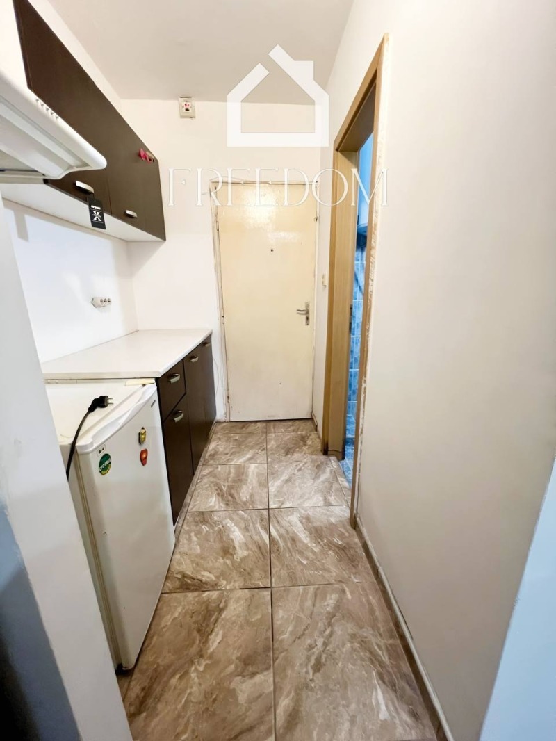 Продава 1-СТАЕН, гр. Варна, Левски 1, снимка 6 - Апартаменти - 53322344