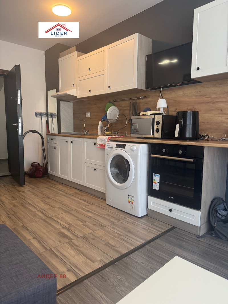 De vânzare  1 dormitor Pleven , Șiroc țentâr , 65 mp | 53379157 - imagine [2]