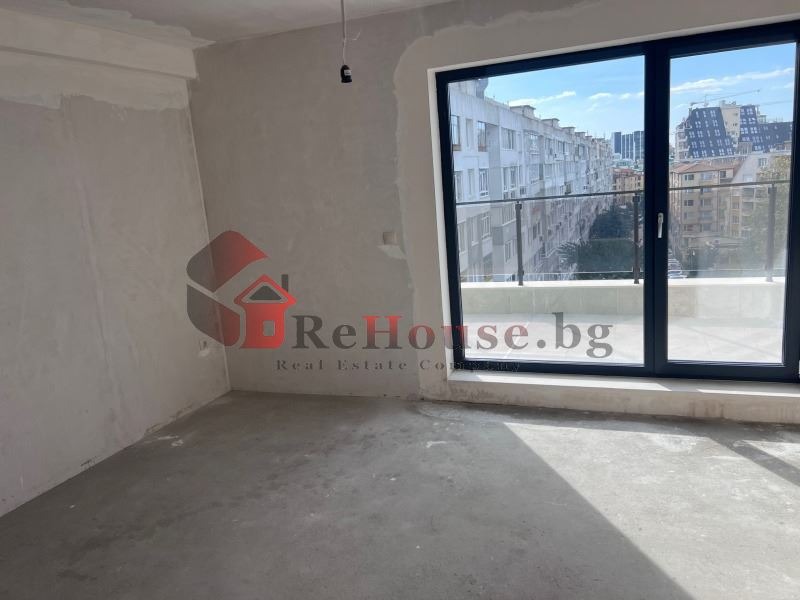 Продава 3-СТАЕН, гр. Варна, Чайка, снимка 2 - Aпартаменти - 47704855