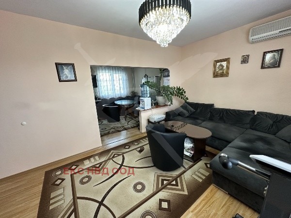 For Sale  3 bedroom Plovdiv , Trakiya , 93 sq.m | 41073285 - image [2]