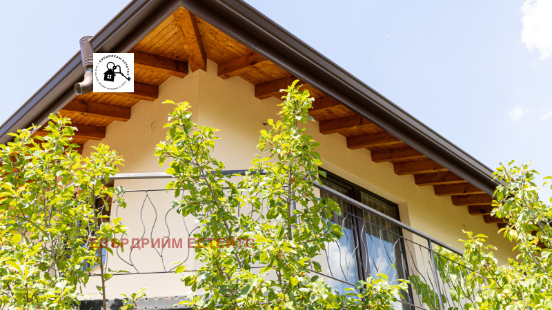 À venda  Casa Região Pernik , Kondofrei , 150 m² | 52702516 - imagem [15]