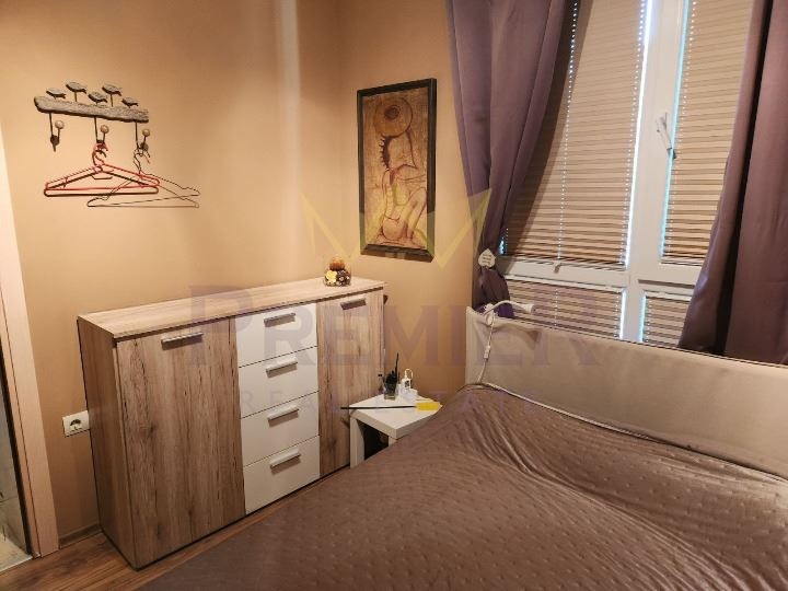 Продава КЪЩА, с. Рогачево, област Добрич, снимка 5 - Къщи - 54123756