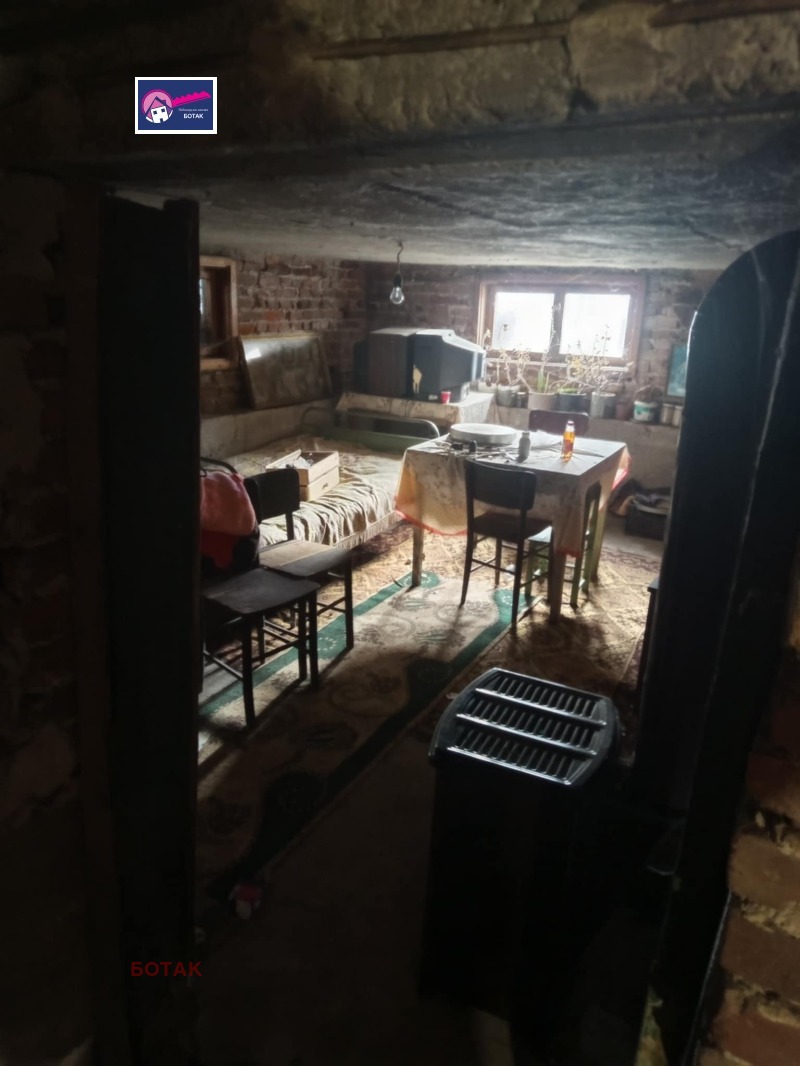 Продава КЪЩА, с. Добровница, област Пазарджик, снимка 4 - Къщи - 52386734