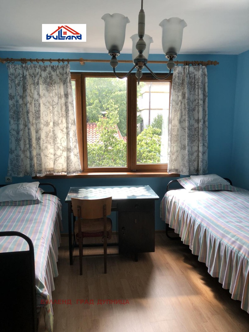 Продава КЪЩА, гр. Дупница, област Кюстендил, снимка 12 - Къщи - 53503908