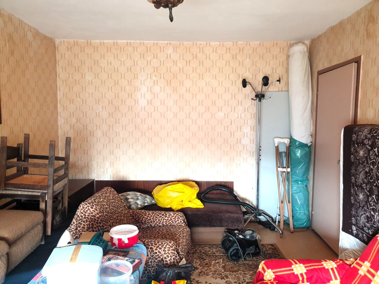 Продава 2-СТАЕН, гр. Ловеч, Червен бряг, снимка 2 - Апартаменти - 53959432