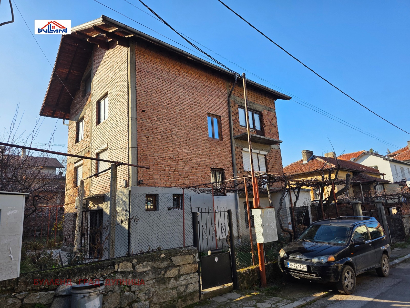 Продава КЪЩА, гр. Дупница, област Кюстендил, снимка 2 - Къщи - 53503908