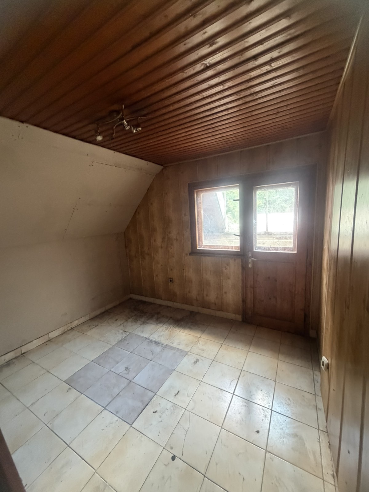 Продава КЪЩА, гр. София, Център, снимка 9 - Къщи - 55347652