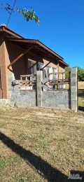 Продава КЪЩА, област Враца, с. Бутан • 55000 € / 107570.65 лв. • 70485981 4