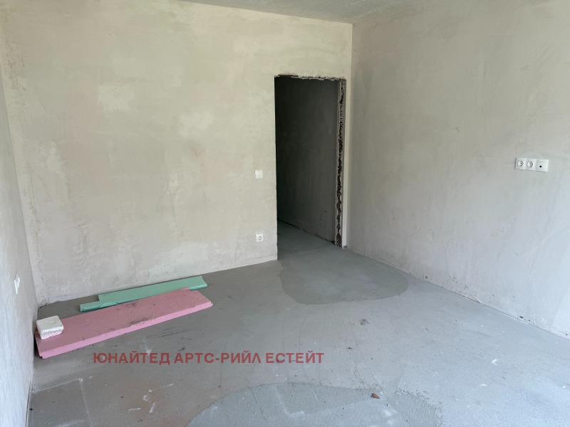 Na prodej  1 ložnice Sofia , Malinova dolina , 141 m2 | 95335228 - obraz [7]