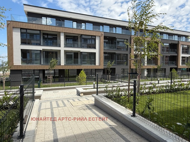 Na prodej  1 ložnice Sofia , Malinova dolina , 141 m2 | 95335228