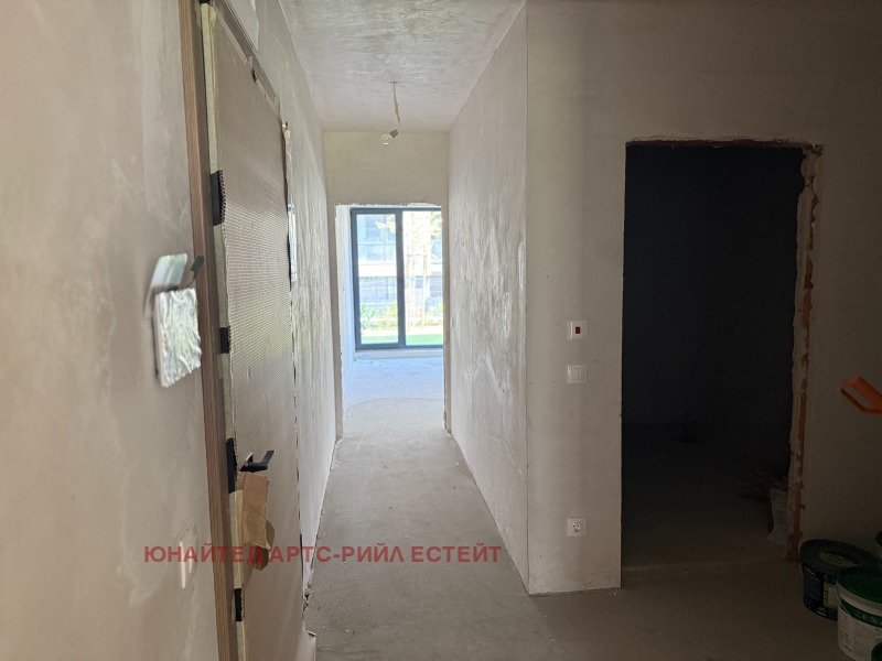 Na prodej  1 ložnice Sofia , Malinova dolina , 141 m2 | 95335228 - obraz [2]