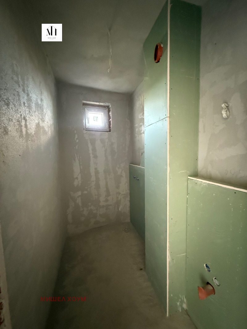 Продава  3-стаен град Варна , Бриз , 95 кв.м | 39882084 - изображение [12]