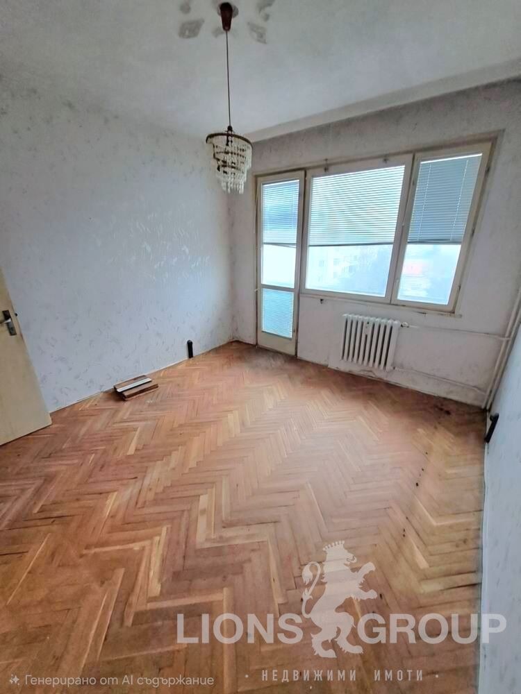 Продава 3-СТАЕН, гр. Варна, Младост 2