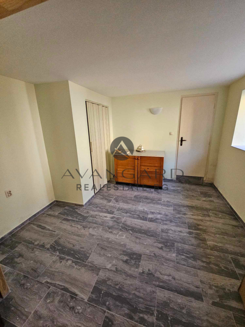 Продава  Къща, област Пловдив, с. Марково •  163 097 EUR • ID 44752045 — holmes.bg - [1] 