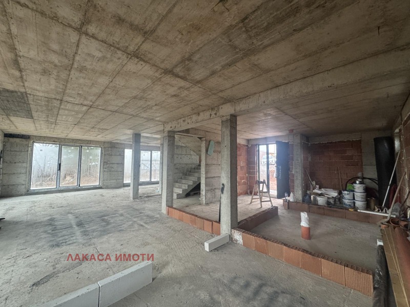 Продава КЪЩА, с. Хераково, област София област, снимка 6 - Къщи - 52597415