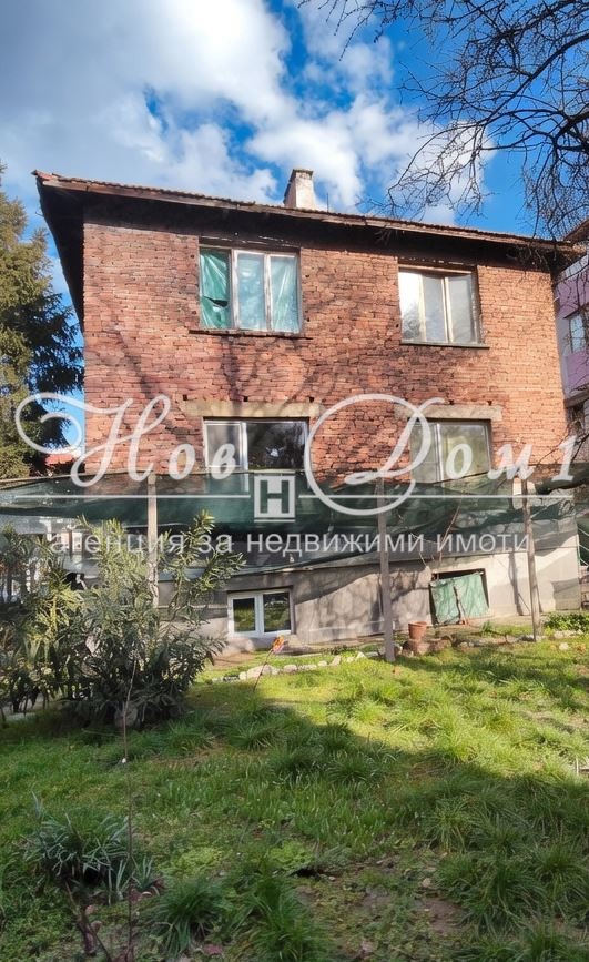 Продава КЪЩА, гр. Пловдив, Каменица 2