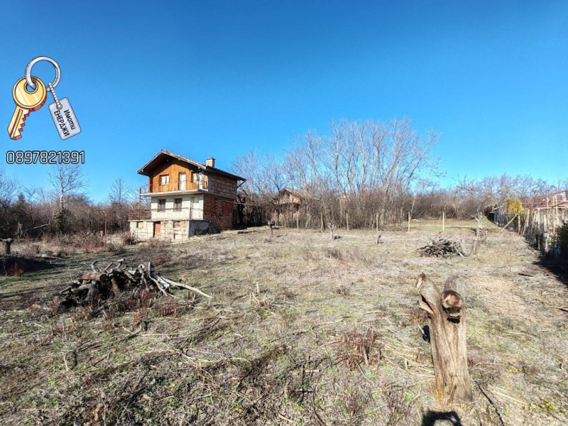 Продава ВИЛА, гр. Плевен, м-т Стражата, снимка 5 - Вили - 52179663