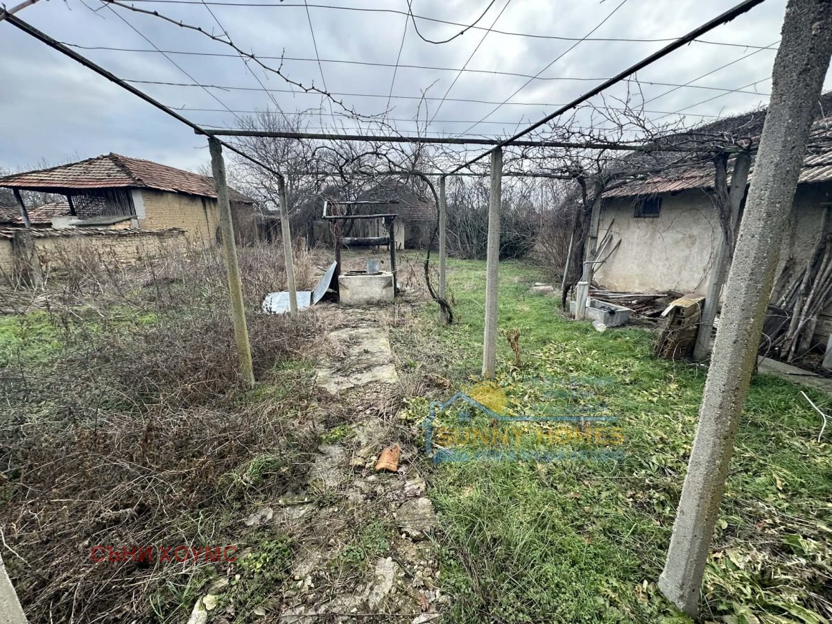 Продава КЪЩА, с. Драганово, област Велико Търново, снимка 3 - Къщи - 53378614