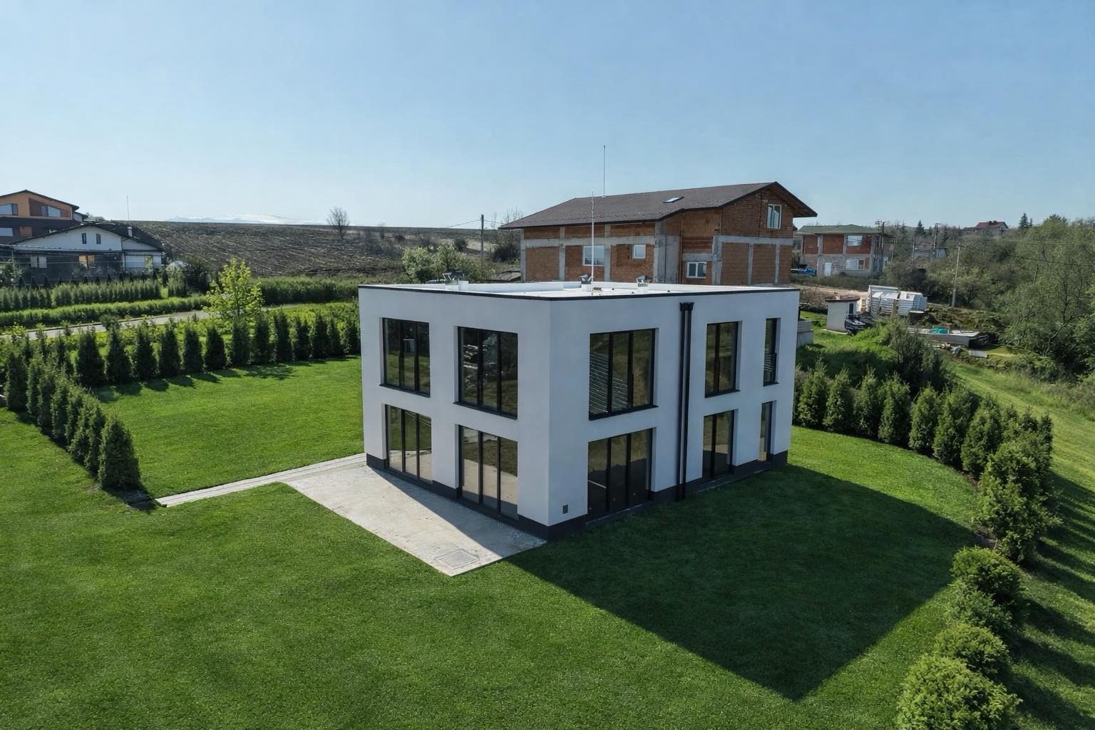 Продава КЪЩА, с. Хераково, област София област