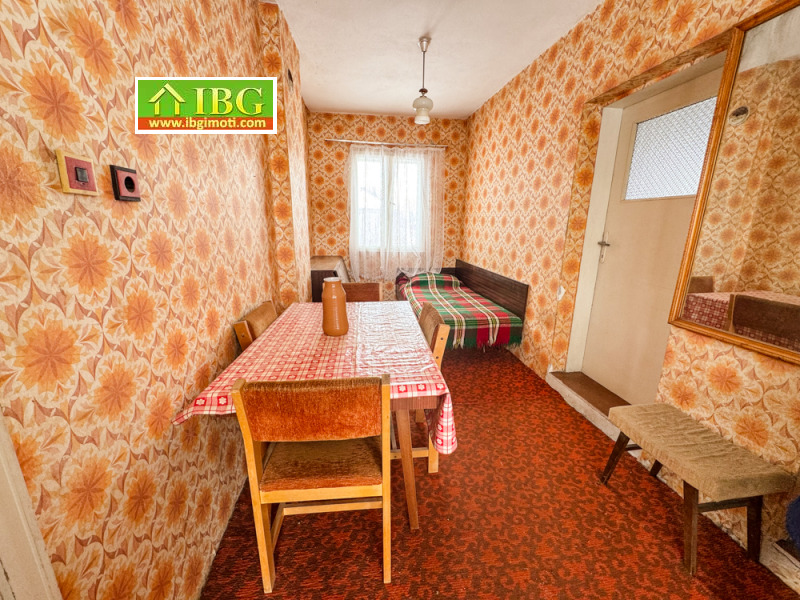 Продава КЪЩА, с. Щръклево, област Русе, снимка 6 - Къщи - 53105846