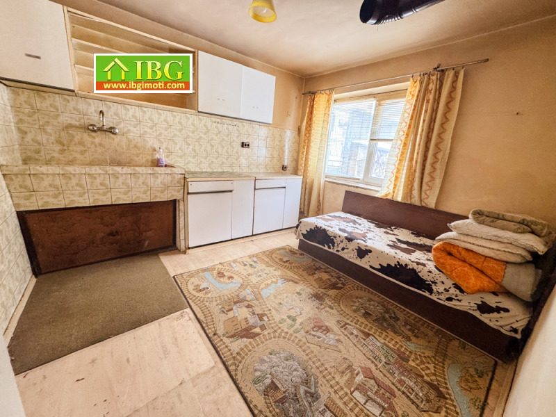 Продава КЪЩА, с. Щръклево, област Русе, снимка 4 - Къщи - 53105846