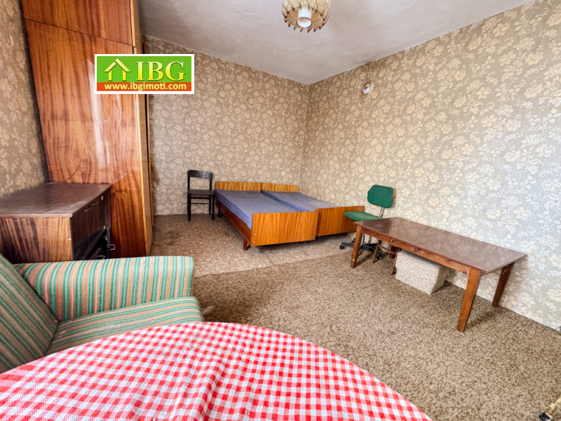 Продава КЪЩА, с. Щръклево, област Русе, снимка 12 - Къщи - 53105846