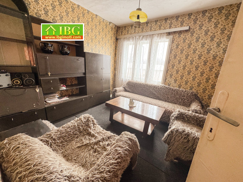 Продава КЪЩА, с. Щръклево, област Русе, снимка 10 - Къщи - 53105846