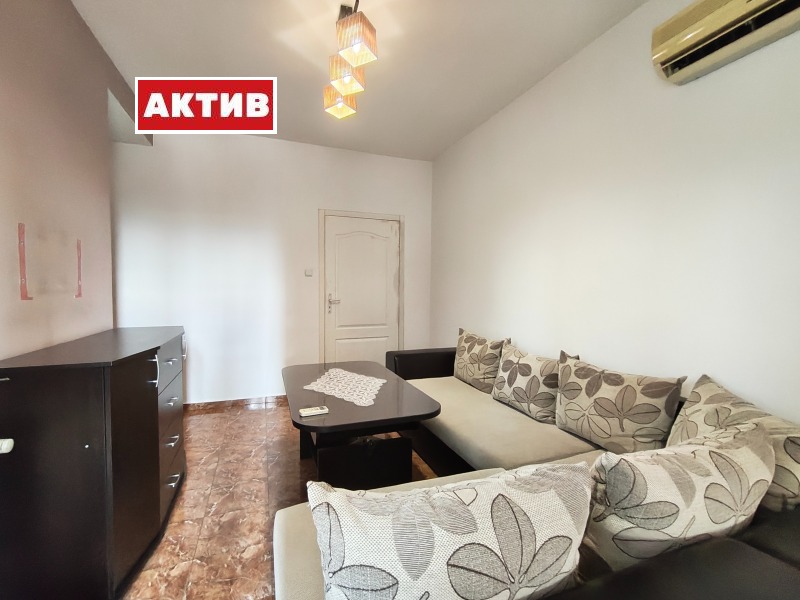 Продава 2-СТАЕН, гр. Търговище, Център, снимка 7 - Апартаменти - 52740803