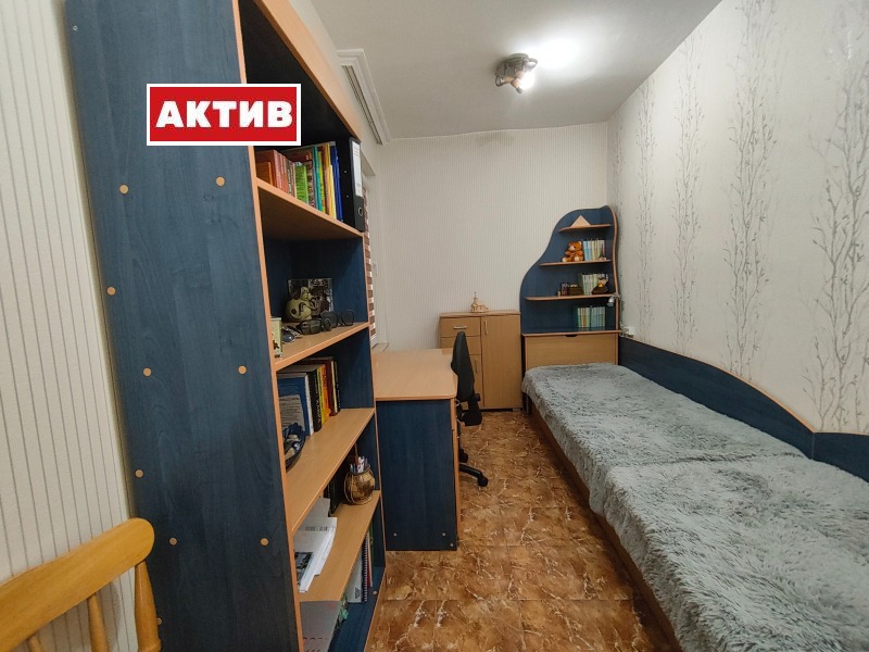 Продава 2-СТАЕН, гр. Търговище, Център, снимка 9 - Апартаменти - 52740803