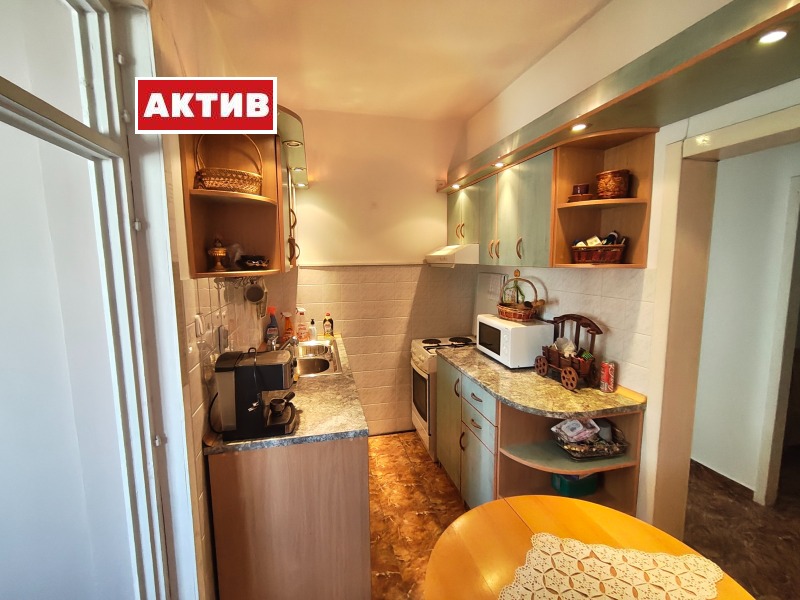 Продава 2-СТАЕН, гр. Търговище, Център