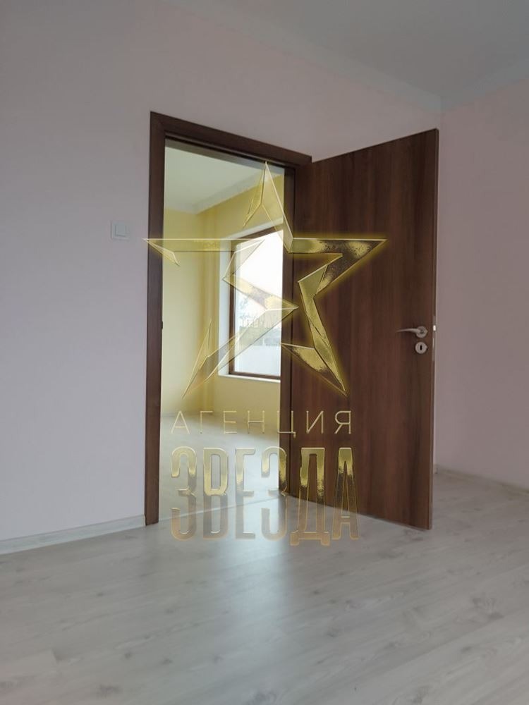 Продава  3-стаен град Пловдив , Тракия , 70 кв.м | 67199858 - изображение [2]