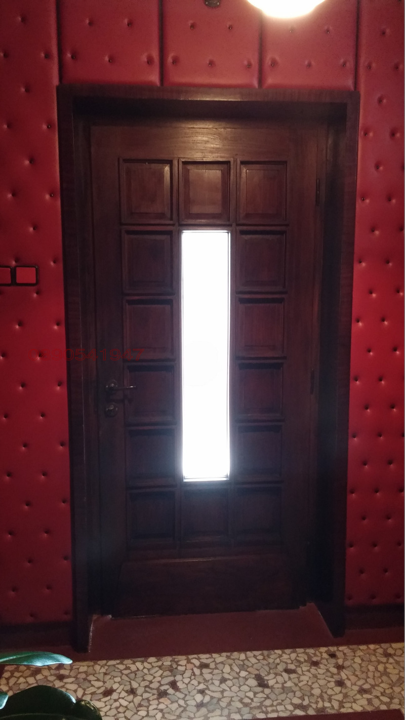 Продава ЕТАЖ ОТ КЪЩА, гр. Хасково, Център, снимка 10 - Етаж от къща - 52902849