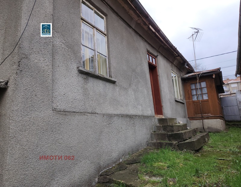 Продава  Къща област Велико Търново , гр. Лясковец , 120 кв.м | 62581392