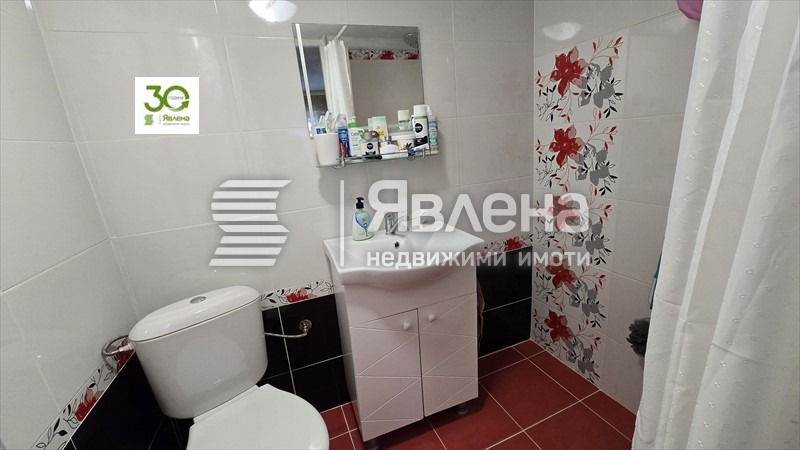 Продава КЪЩА, с. Водица, област Варна, снимка 5 - Къщи - 49000277