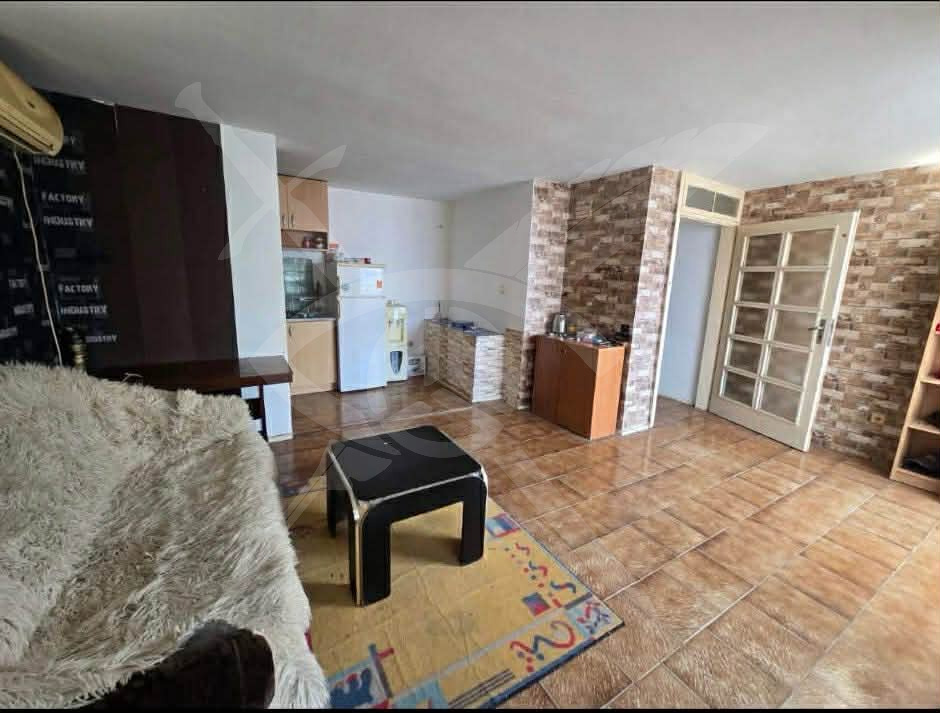 Продава 3-СТАЕН, гр. Варна, Център, снимка 3 - Апартаменти - 53694643