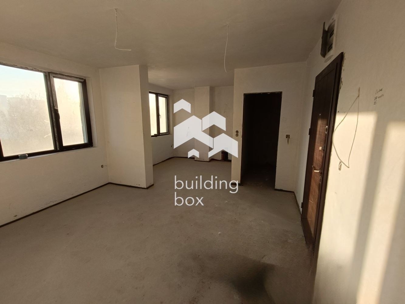 Продава 4-СТАЕН, гр. София, Сухата река, снимка 2 - Апартаменти - 54279553