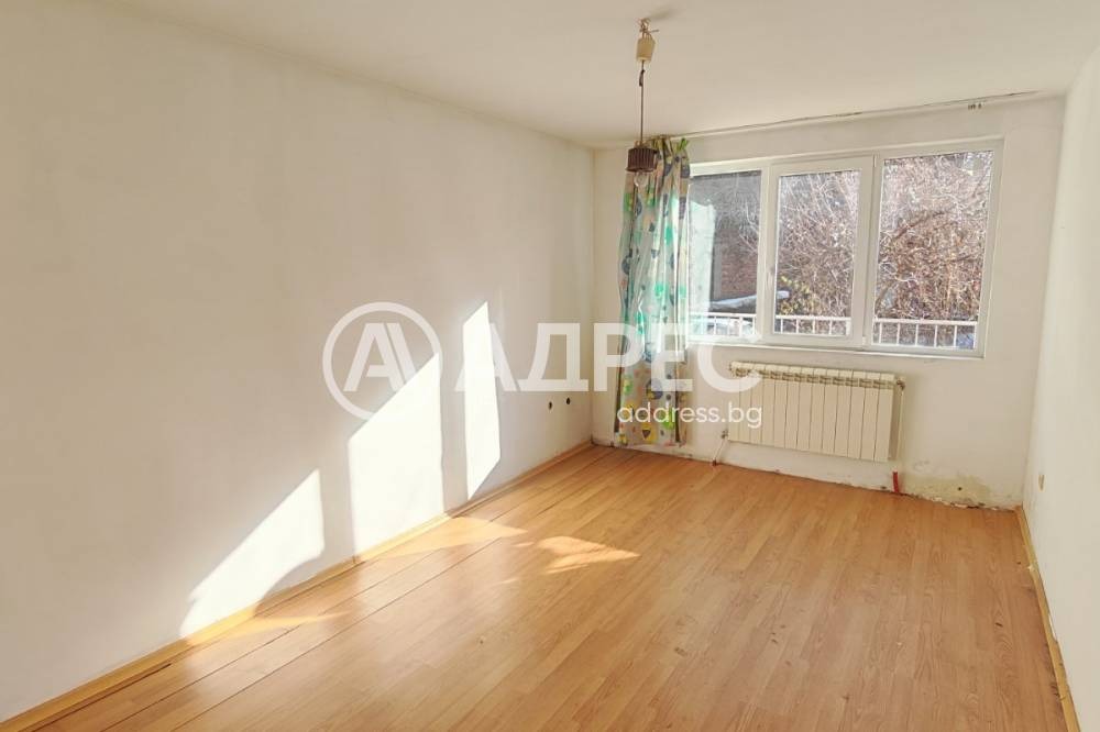 Продава КЪЩА, с. Гурмазово, област София област, снимка 2 - Къщи - 53623442