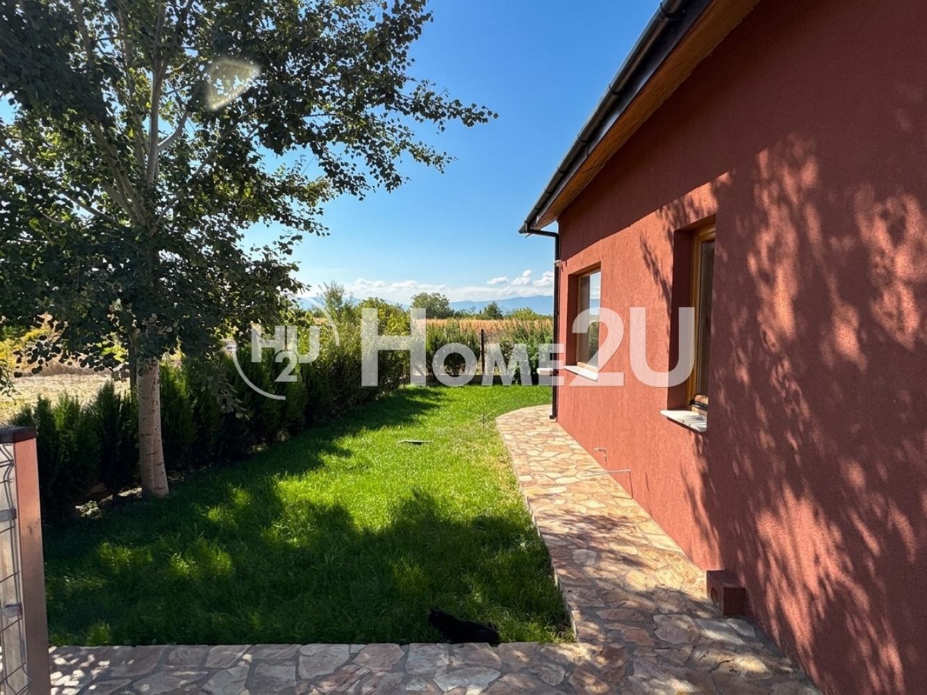 Продава КЪЩА, с. Скутаре, област Пловдив