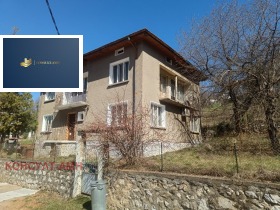 Hus Zemen, region Pernik 9